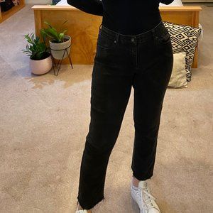 Liz Claiborne Black Classic-Fit Stretch Cutoff Skinny Jeans
